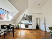 Top Wohngegend! Gut aufgeteilte 2 Zimmer Dachgeschoss...