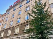 Top Wohngegend! Gut aufgeteilte 2 Zimmer Dachgeschoss...