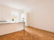 Toplage in Isarnähe: Modernisierte 3 Zimmer...