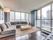Toronto Furnished Condo for Rent – Stunning Large 2 Bed,...