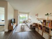 Toronto Furnished Condo Rental – Gorgeous 1 Bed + Den...