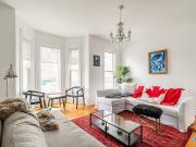 Toronto Furnished House Rental Stunning 2 Bedroom plus...