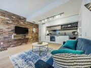 Toronto Furnished Townhouse for Rent in Dufferin Grove...