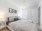 Toronto Furnished Townhouse for Rent in Leslieville...