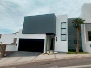 TORRALBA RESIDENCIAL MODERNA RESIDENCIA