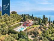 Toscolano Maderno Brescia 98377870