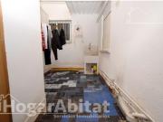 ¡TOTALMENTE REFORMADO! BAJO ESQUINERO, AMPLIO Y LUMINOSO