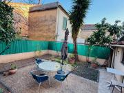 Toulon, quartier Brunet: Immeuble avec jardin et...