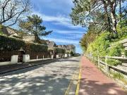 TOURGEVILLE PLAGE 2 PIECES AVEC JARDIN