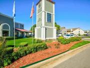 Tower Crossing Studio Apartment for Rent at 4404 S 109th...