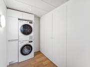Tower fifty five metropolitan living spaces