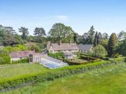 Tower Hill, Horsham, 5 Bedroom Detached