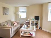 TOWN CENTRE ONE BED WITH PARKING P06185