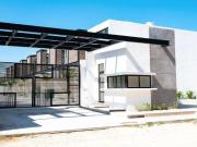 TOWN HOUSE AL NORTE DE LA CIUDAD