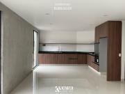 Town House bien distribuido y con mucha luz. Roof Garden...