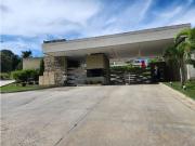 Town House en Alquiler Cumbres de Guataparo Valencia MRR...