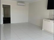 TOWN HOUSE READY TO MOVE IN!