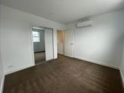 Town Residence in Top Location! Town Residence in Top Location!