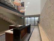 Townhause con paneles solares en renta zona Norte de...