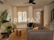 TOWNHOME 3br bATH 3.5