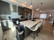 Townhouse 3 Bedroom For Rent Calgary AB 3950 ES92233339
