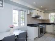 Townhouse 3 Bedroom For Rent Oakville ON 3500 ES94008764