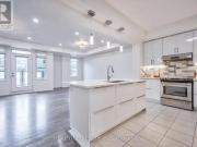Townhouse 3 Bedroom For Rent Oakville ON 3500 ES94298722
