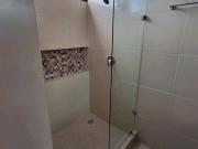 TOWNHOUSE AMUEBLADO CON PANELES SOLARES LISTO PARA...