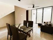 Townhouse Amueblado en Colonia Leandro Valle – Mérida,...