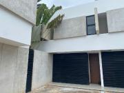 TOWNHOUSE AMUEBLADO EN MONTEBELLO, MERIDA