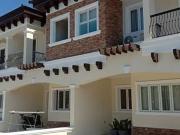 Townhouse available for Foreign Purchase in Alabang