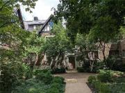 Townhouse, Condo/Coop/Villa Clayton, MO 7627 Wydown Blvd #2W