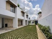 Townhouse de 3 habitaciones con Roof top en venta