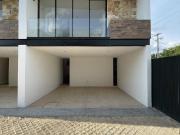 Townhouse de dos rec?maras en venta en norte de M?rida