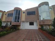 Townhouse en alquiler ubicado en Sabana del Medio San...