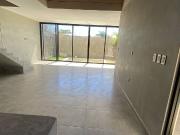 TOWNHOUSE EN RENTA CERCA DE LA UNIVERSIDAD MODELO