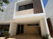 TOWNHOUSE EN RENTA EQUIPADO CON PISCINA Y ROOF EN...