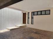 Townhouse en Temozón norte con Jacuzzi y roof 3 recámaras