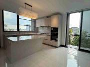 TOWNHOUSE EN VENTA DE ESTRENO CON ACABADOS DIFERENCIADOS...