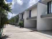 Townhouse en Venta en Mérida, Privada Kanan, Temozón