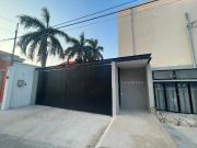 Townhouse en venta en Montecristo