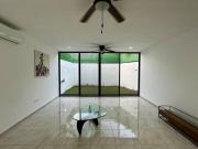 Townhouse en venta en Vista Alegre Norte, Mérida,...