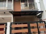 Townhouse for Rent at Sampaloc, Manila