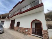 Townhouse for rent in Corumbela, Sayalonga, Málaga