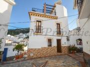 Townhouse for rent in Sayalonga, Málaga