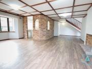 Townhouse For Rent In South Perth