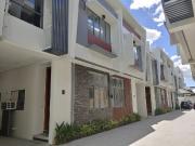 Townhouse For Sale in 88 Edsa Munoz Quezon City Ready...