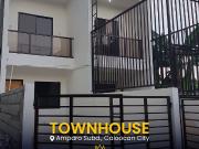 Townhouse For Sale in Amparo Subd Caloocan City