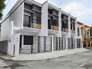 Townhouse For sale in dona manuela Las pinas
