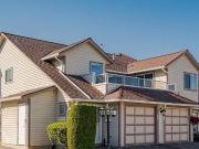 Townhouse for sale in East Newton Surrey Surrey 221...